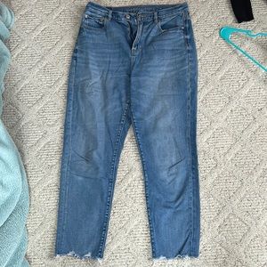 American eagle mom jeans